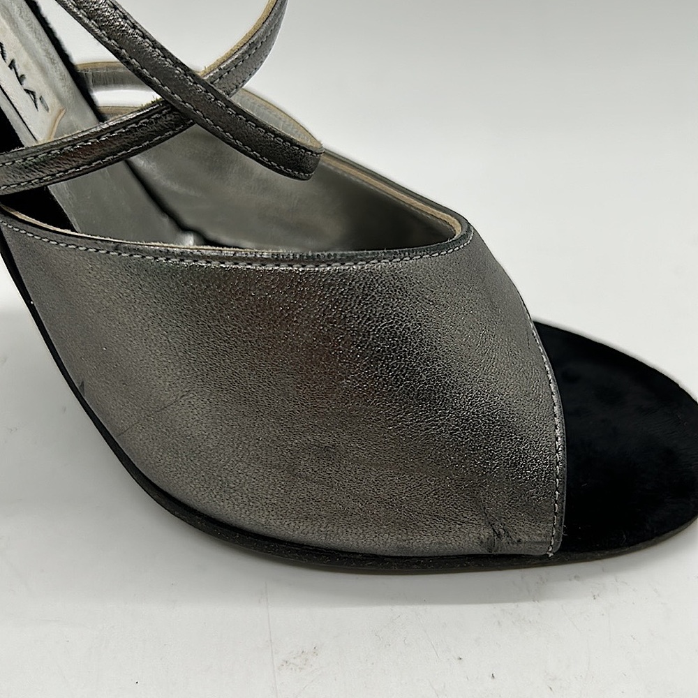 Dolce & Gabbana Sexy Silver Gray Strappy High
Heels Shoes **Sz 37/US Sz 7**🔥🔥 - Picture 11 of 16